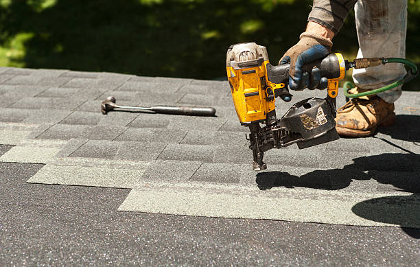Best Local Roofing Companies  in Howell, MI
